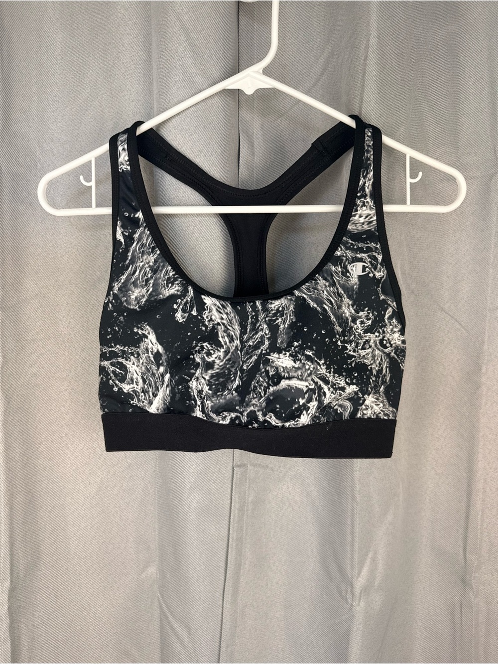 Champion Black & White Water Print Racerback Sports Bra – Size S